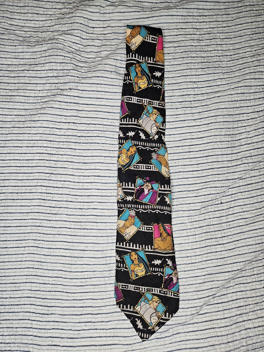 The Disney Store Pocahontas John Smith Tie Mens